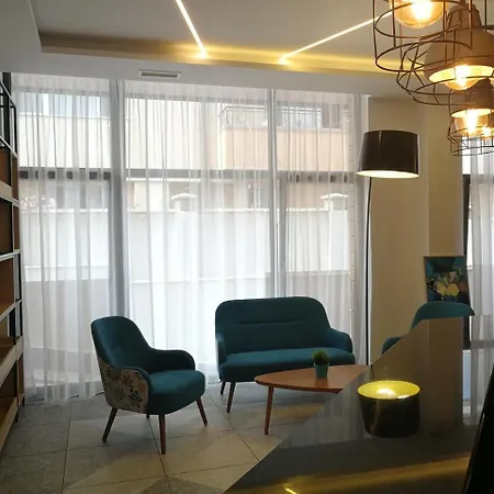 Family Laxo 2* Obzor